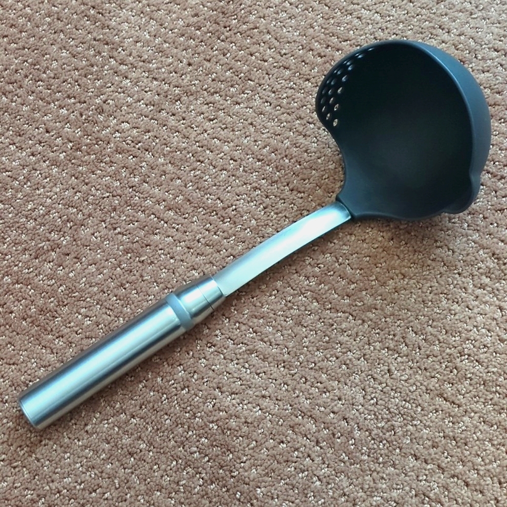 Pampered Chef Strainer Ladel